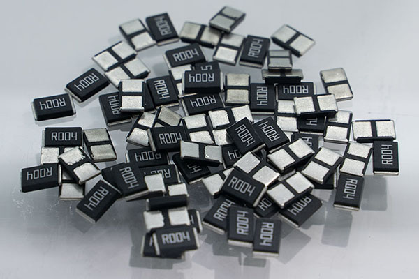 Advantages of Metal Alloy Current Sensing Resistors